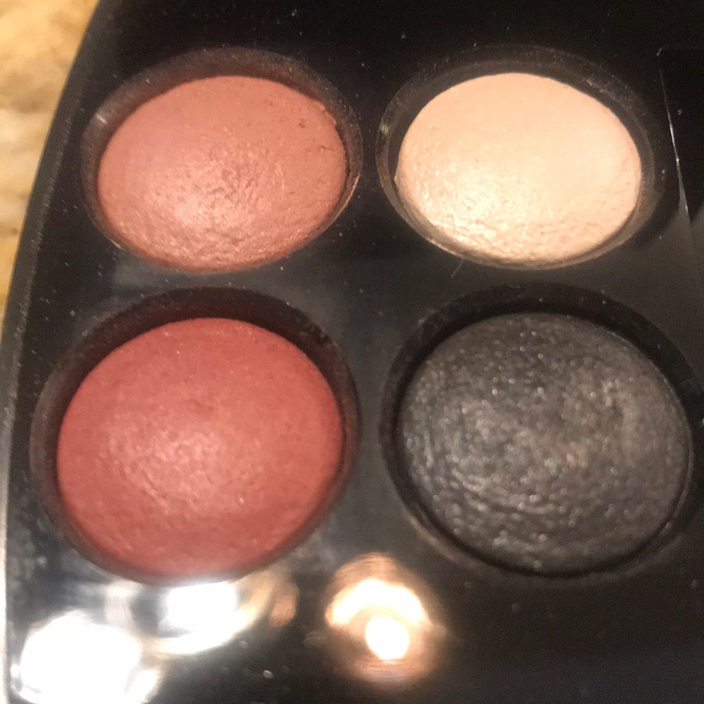 CHANEL les 4 ombres quad powder eyeshadows